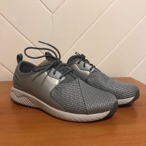 Merrell Women's 1SIX8 LACE AC+ Fashion Sneaker